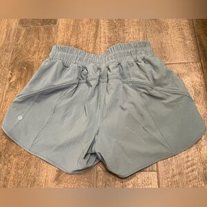 Lululemon Track That Mid-Rise Lined
Short 5"